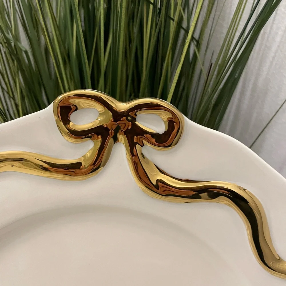 ❤️ ANTHROPOLOGIE BENEDITA GOLD BOW STONEWARE DINNER PLATE NEW